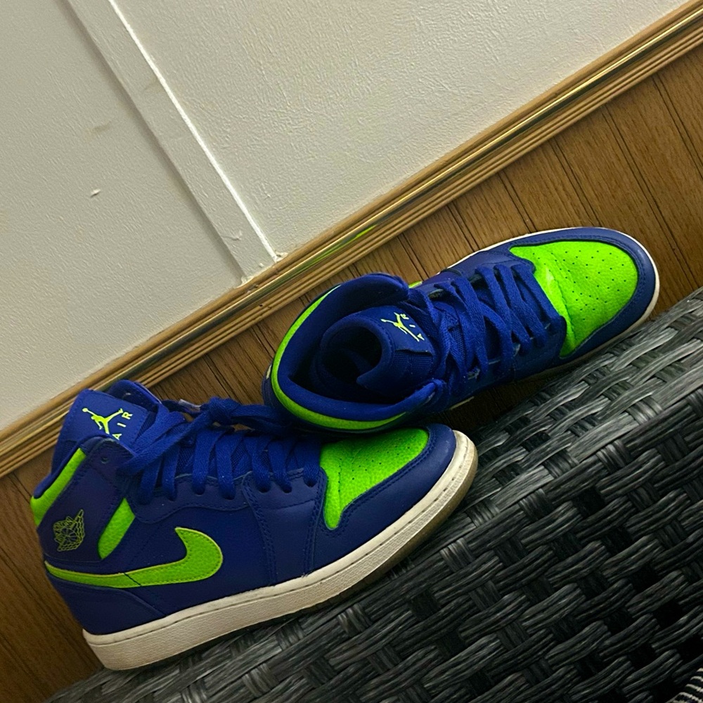 Nike Air Jordan 1 Retro High Youth/Womens- Concord Royal Blue & Electric Green